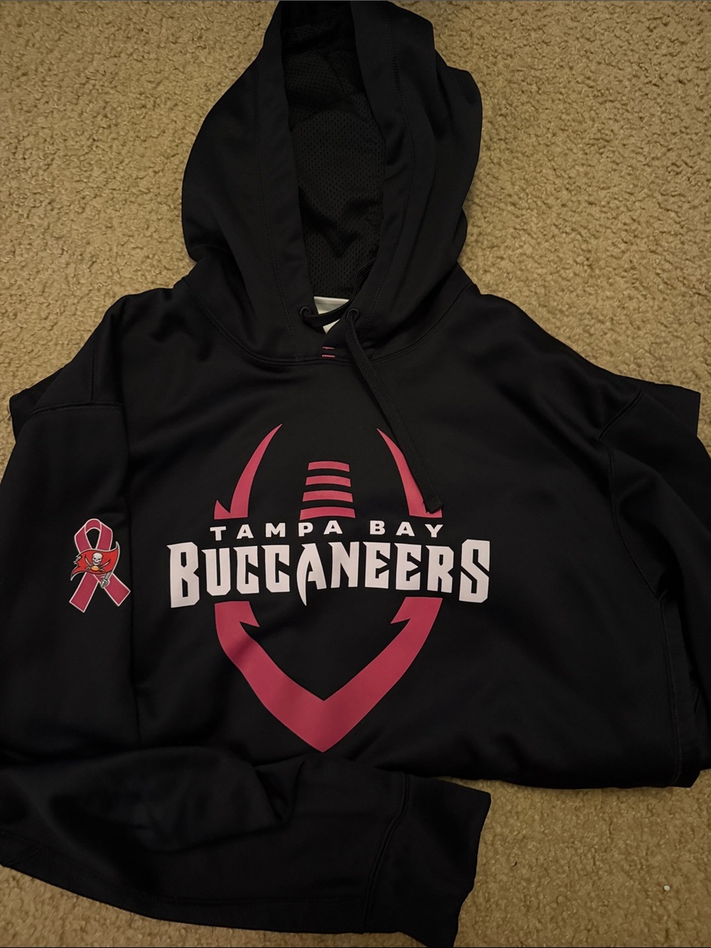 Tampa Bay Buccaneers Nike breast cancer Hoodie